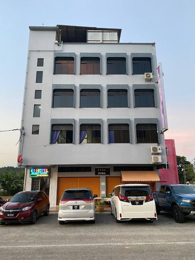 61 Hotel Gua Musang Exteriör bild
